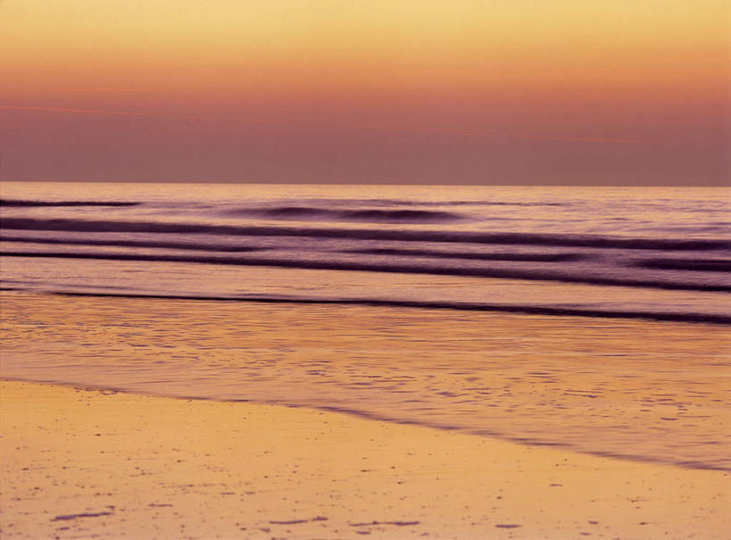 无人,横图,室外,白天,正面,旅游,度假,海浪,海洋,美景,日落,沙滩,比利时,欧洲,沙子,海岸,景观,浪花,水平线,晚霞,霞光,落日,辽阔,海平线,沙地,娱乐,自然,海水,黄昏,享受,休闲,广阔,景色,彩霞,放松,一望无际,西欧,自然风光,海景,比利时王国,无边无际,一马平川,夕照,大海,风浪,海,海水的波动,海滩,近岸浪,涌浪,夕阳,彩图,水天相接,水天一线,斜阳