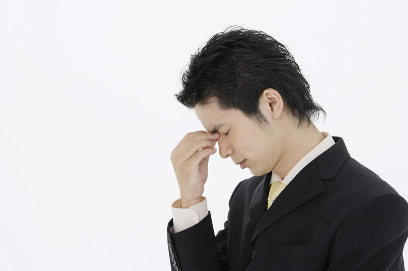 东方人,脸,头,脸颊,手,一个人,商务人士,商务男性,站,闭眼,捏,横图,室内,特写,白天,白色背景,侧面,衬衫,亚洲,仅一个男性,仅一个人,阴影,套装,反射,影子,捏着,黄种人,肩膀,仅一个年轻男性,站着,疼痛,手部,摄影,影棚,单手,悲伤,痛苦,商务装,工薪阶层,疾苦,苦楚,男人,男性,年轻男性,亚洲人,头部,脸部,脸蛋,面部,白领,上班族,闭眼睛,闭着眼,闭着眼睛,站立,半身,彩图,影棚拍摄,衬衣,拍摄