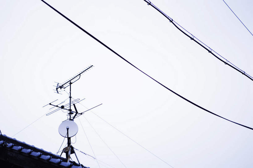 无人,家,横图,室外,特写,白天,仰视,度假,探险,神秘,宇宙,美景,城市风光,城市,地图,日本,亚洲,电力,科学,太空,星球,电线,线,房屋,屋子,景观,星云,公寓,电能,线路,娱乐,洋房,楼房,住宅,蓝色,蓝天,天空,自然,天,享受,休闲,景色,放松,探索,星系,晴朗,电,发现,电源,电源线,天体,能量,东亚,星体,天文学,外太空,卫星地图,万里无云,日本国,晴空,晴空万里,彩图,低角度拍摄,房子