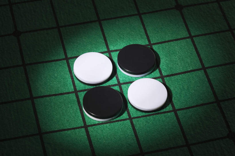 无人,横图,俯视,室内,白天,游戏,快乐,比赛,竞争,一排,整齐,格子,玩,娱乐,排列,绿色,四个,休闲,棋子,棋盘,益智,活动,队列,发泄,消遣,智力,黑白棋,宣泄,翻棋,翻转棋,奥赛罗棋,玩耍,嬉戏,彩图,高角度拍摄