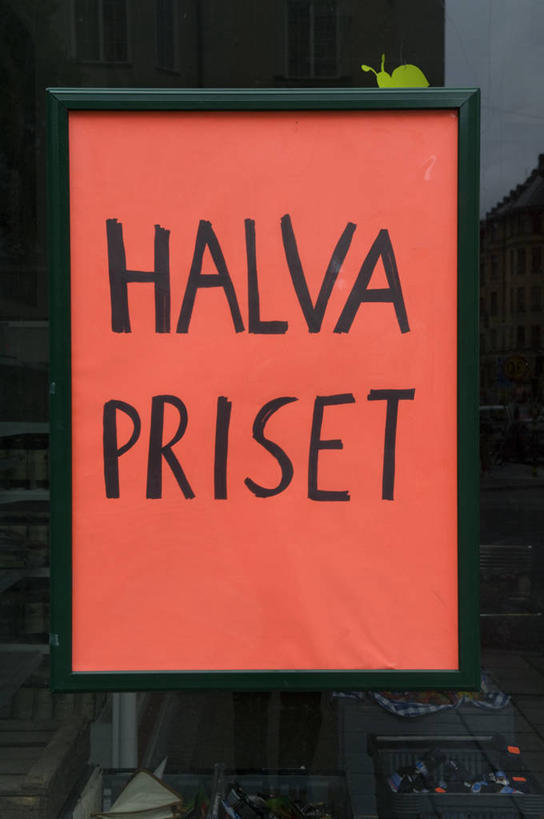 无人,竖图,室外,白天,正面,度假,美景,城市风光,城市,指示牌,瑞典,欧洲,英文,标志,文字,字符,字母,景观,娱乐,标识,享受,休闲,景色,放松,英文字母,斯堪的纳维亚,北欧,斯堪的那维亚,斯堪的那维亚半岛,斯堪的纳维亚半岛,哥得兰岛,瑞典王国,彩图