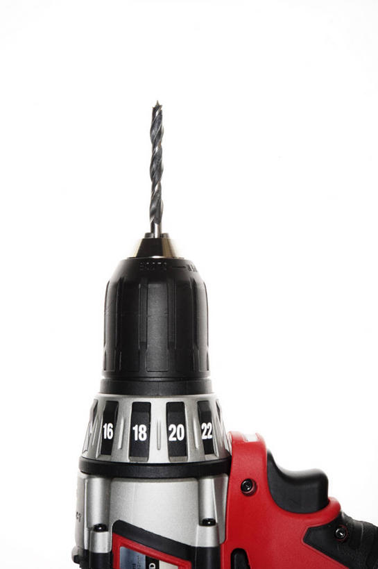 无人,竖图,室内,特写,白天,白色背景,正面,静物,一个,红色,黑色,摄影,影棚,单个,电钻,手电钻,电动工具,彩图,影棚拍摄,拍摄