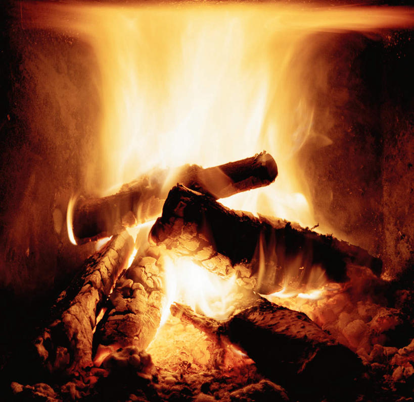 无人,横图,室内,特写,白天,正面,热情,壁炉,火,火焰,木材,燃烧,炭,木炭,木柴,黄色,白色,木料,彩图