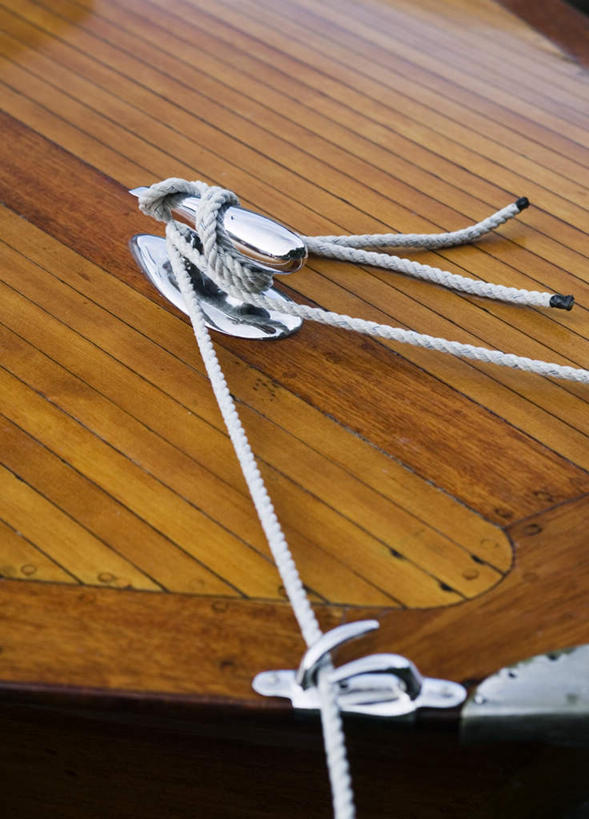 无人,竖图,俯视,室外,特写,白天,旅游,度假,轮船,船,静物,挂钩,娱乐,绳子,交通工具,享受,休闲,放松,绳索,载具,缆绳,彩图,高角度拍摄