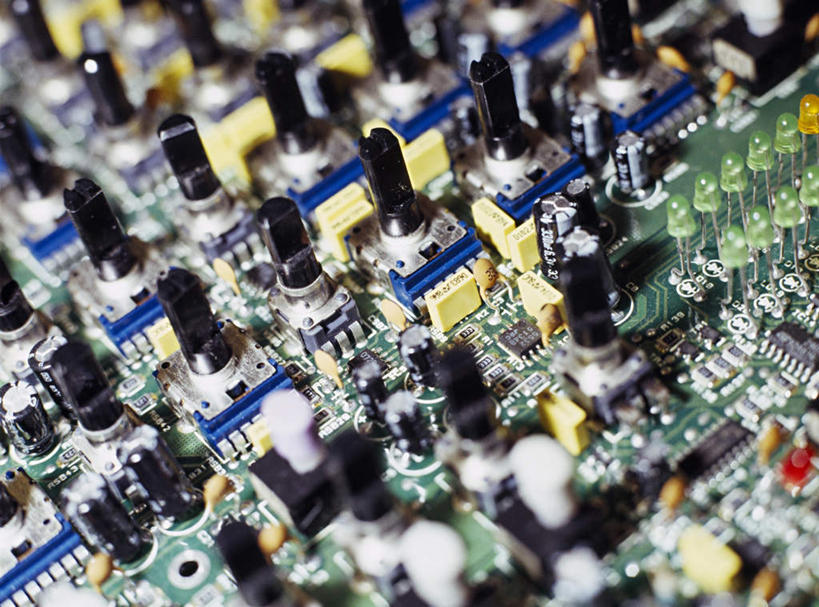 无人,横图,俯视,室内,特写,白天,电路,一排,朦胧,模糊,整齐,电力,电线,线,电能,线路,排列,电,电源,队列,电板,能量,彩图,高角度拍摄