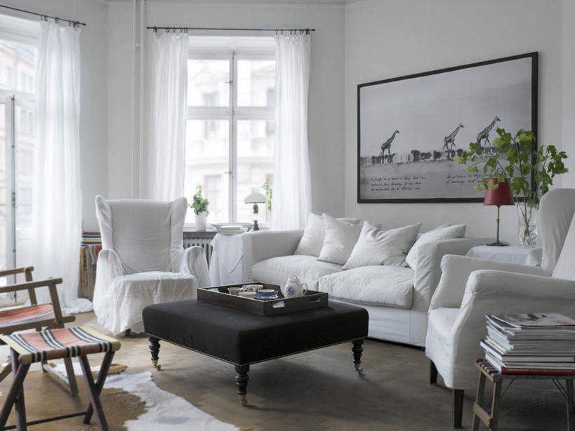 无人,家,客厅,横图,室内,白天,正面,别墅,餐桌,窗户,窗帘,地板,家具,靠垫,落地窗,沙发,装修,桌子,建筑,书籍,椅子,欧式,一堆,一副,一排,许多,吊挂,悬挂,堆叠,堆积,整齐,装饰,木制,房屋,木椅,墙,屋子,公寓,靠枕,地面,豪华,挂,茶几,建设,现代,装潢,洋房,楼房,木地板,玻璃窗,墙壁,墙面,住宅,画,排列,两个,三个,白色,黑色,木制品,抱枕,室内装潢,枕头,四个,餐台,堆,明亮,起居室,舒适,家居装潢,队列,房屋设计,地中海风格,古典风格,简约风格,布艺沙发,室内设计,宽敞,样板房装潢,两扇,设计,书,图书,彩图,房子