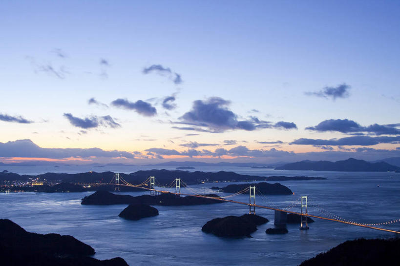 无人,横图,室外,旅游,度假,海洋,美景,爱媛县,日本,岛,景观,云,桥,娱乐,风景,天空,自然,黄昏,地标建筑,享受,休闲,景色,放松,摄影,宁静,照亮,自然风光,濑户内海,彩图,旅行,建筑结构