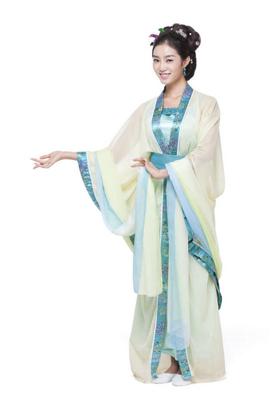 东方人,成年人,一个人,笑,微笑,露齿笑,竖图,留白,白色背景,正面,民族服装,快乐,幸福,纯洁,北京,中国,亚洲,仅一个年轻女性,仅一个女性,仅一个人,表演,摇摆,服装,艺术,古典,文化,传统,衣服,发饰,活力,可爱,美女,童年,童趣,摄影,服饰,影棚,生活方式,兰花指,仙女,古装,高雅,优美,发髻,中国文化,摄影棚,古典风格,演出服,童真,东亚,烂漫,无邪,东亚文化,韵味,扭动,天真,年轻女性,女人,女性,亚洲人,中国人,年轻人,彩图,影棚拍摄,传统服装,民俗服,装扮,欢乐,拍摄,魅力,传统文化,美人,摆拍