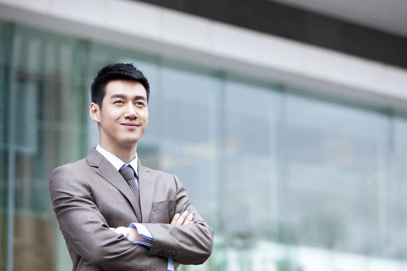 东方人,成年人,一个人,商务人士,商务男性,站,双手交叉,微笑,横图,室外,白天,衬衫,商务,快乐,幸福,智慧,成功,信心,城市,北京,中国,亚洲,仅一个男性,仅一个人,套装,现代,仅一个年轻男性,职业,财富,摄影,领导,双手抱胸,经理,都市风光,肖像,商务装,工薪阶层,东亚,把握,男人,男性,年轻男性,亚洲人,中国人,年轻人,白领,商人,上班族,半身,彩图,衬衣,短发,首席执行官,掌控