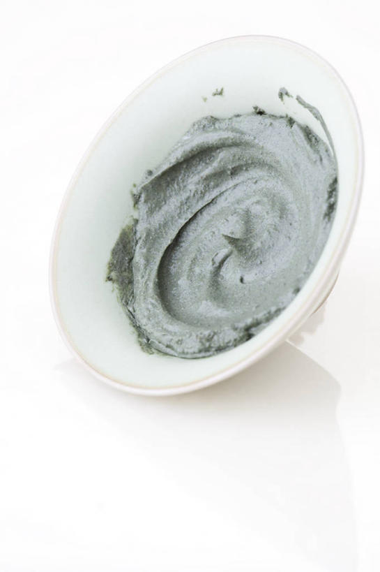 无人,竖图,特写,白色背景,按摩,化妆,美容,静物,北京,中国,亚洲,护肤,准备,反射,材料,瓷器,润肤露,自然,碗,保养,享受,休闲,健康,面膜,放松,SPA水疗,保健,温泉浴场,摄影,有机食品,混合,泥,简单,化妆用品,清新,华贵,海藻泥,东亚,养颜,替代疗法,美化,矿泉疗养地,彩图,影棚拍摄,水疗,SPA美容,成分