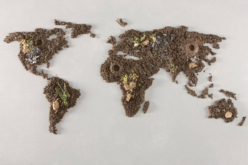 无人,横图,俯视,留白,静物,地图,灰色背景,环保,世界地图,泥土,自然,概念,摄影,能源,污染,回收,资源,创造力,利用,低碳,循环,环境保护,沙画,持续,想法,自然地理,彩图,高角度拍摄,影棚拍摄,地图学,测绘学