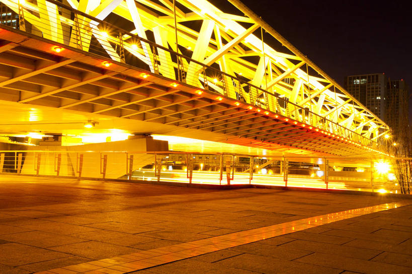 无人,栏杆,横图,室外,夜晚,旅游,度假,美景,城市风光,城市,建筑,立交桥,路,路灯,摩天大楼,中国,亚洲,景观,路边,人行道,桥,交通,娱乐,现代,风景,天空,享受,休闲,办公大楼,景色,放松,运输,摄影,自驾游,照亮,都市风光,市区,高架桥,东亚,发展,高架道路,天津市,繁荣,金融区,彩图,旅行,进步桥
