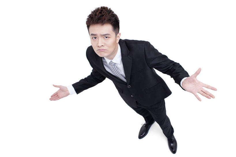 东方人,成年人,一个人,商务人士,商务男性,站,横图,俯视,留白,白色背景,正面,衬衫,商务,时尚,北京,中国,亚洲,仅一个男性,仅一个人,套装,正装,领带,现代,仅一个年轻男性,耸肩,摄影,影棚,生活方式,摄影棚,商务装,问题,工薪阶层,东亚,男人,男性,年轻男性,亚洲人,中国人,年轻人,白领,上班族,张开手臂,彩图,高角度拍摄,影棚拍摄,衬衣,拍摄,办公室职员