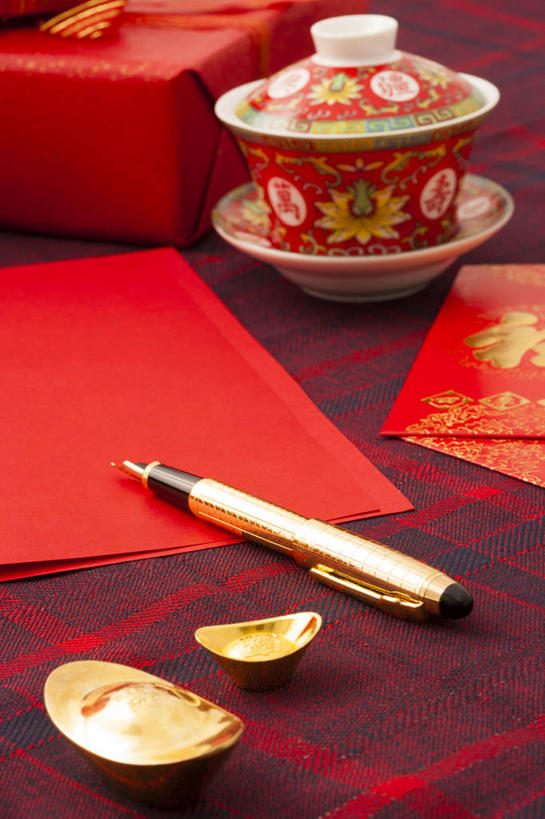 无人,竖图,运气,静物,礼物,北京,春节,亚洲,写,准备,开,贺卡,古典,祝福,传统,红色,福字,汉字,财富,摄影,红包,珍贵,中国文化,祝贺,墨水笔,东亚,东亚文化,古代文明,茶杯,彩图,影棚拍摄,拜年,元宝,传统文化,传统节日