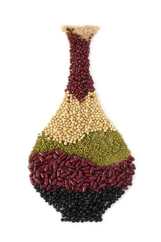 无人,竖图,俯视,留白,白色背景,大豆,静物,花瓶,亚洲,许多,准备,丰富,材料,黑豆,食品,很多,素食,摄影,影棚,多样,创造力,摄影棚,绿豆,大红豆,东亚,赤豆,粳米,彩图,高角度拍摄,影棚拍摄,拍摄