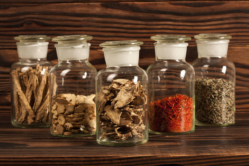 无人,医生,横图,化妆,美容,当归,静物,北京,中国,亚洲,护肤,药,准备,堆叠,丰富,材料,瓷器,草药,药草,书桌,传统,容器,红花,医护人员,医疗人员,保养,享受,休闲,健康,放松,保健,摄影,药房,有机食品,多样,堆,草本,中国文化,选择,干的,营养品,中医,东亚,广口瓶,养颜,党参,丁香,大夫,彩图,白芍,SPA美容,处方,传统文化,汉医,成分