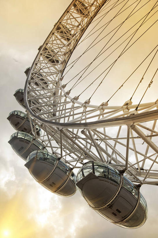 无人,公园,竖图,室外,旅游,日落,英国,欧洲,伦敦,行人,游客,游人,节日,城镇,首都,图像,英格兰,伦敦眼,路人,旅客,风景,天空,黄昏,车轮,地标建筑,摄影,西欧,都市风光,大不列颠,大转轮,大不列颠及北爱尔兰联合王国,大不列颠及爱尔兰联合王国,雾都,过客,彩图,旅行,兰贝斯区,大不列颠王国,大英帝国,联合王国,日不落帝国,千禧年