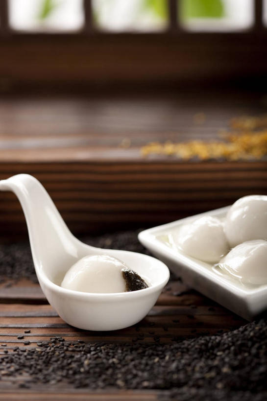 无人,竖图,特写,桂花,静物,元宵节,节日,芝麻,食品,盘子,汤匙,碗,摄影,中国文化,汤圆,东亚文化,彩图,影棚拍摄,传统文化,传统节日