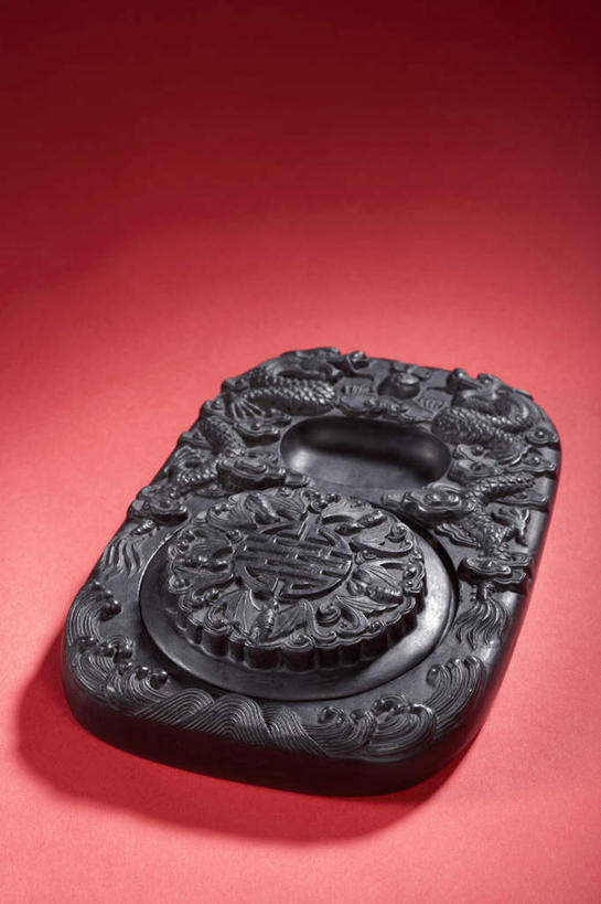 竖图,白色背景,静物,中国,写,艺术,装饰,雕刻,墨水,书法,中国文化,东亚,石块,彩图,影棚拍摄,传统文化