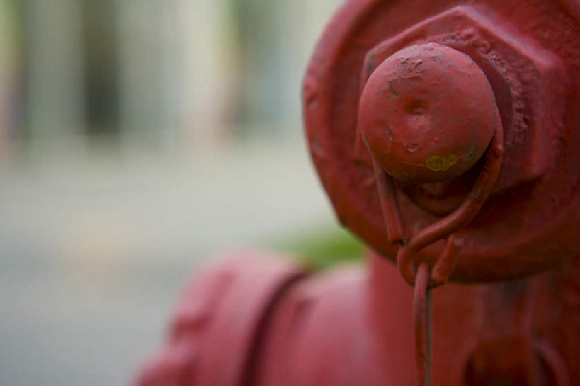 无人,横图,特写,侧面,安全,静物,消防栓,一个,红色,摄影,单个,保护,部分,玩具水枪,彩图