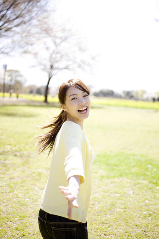 东方人,一个人,跑,笑,微笑,室外,锻炼,肖像,女人,亚洲人,年轻人,彩图