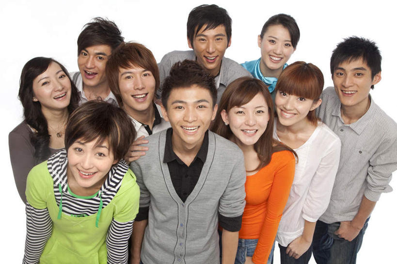 东方人,成年人,人群,笑,微笑,露齿笑,横图,俯视,白色背景,正面,聚会,快乐,友谊,幸福,中国,并排,聚餐,休闲装,刺激,向上看,摄影,东亚,男人,男性,年轻男性,年轻女性,女人,女性,亚洲人,中国人,年轻人,半身,彩图,高角度拍摄,影棚拍摄