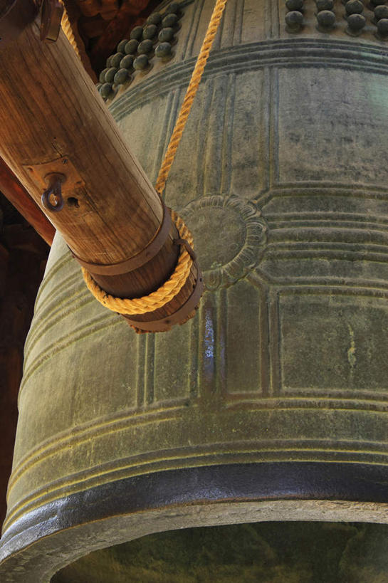 无人,竖图,侧面,衬衫,商务,床,闹钟,时间,公文包,毯子,摄影,准确,彩图,影棚拍摄,旅行,商务旅行