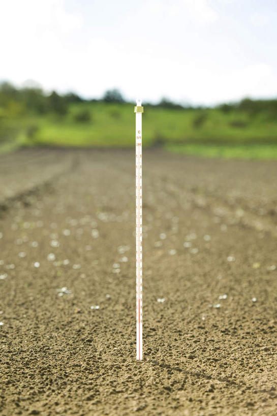 无人,竖图,室外,白天,留白,全球变暖,日光,温度计,天空,自然,摄影,环境,改变,环境保护,万里无云,彩图