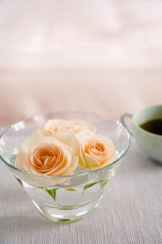 无人,竖图,室内,白天,咖啡杯,排列,粉色,自然,插花,碗,放松,摄影,生活方式,宁静,享乐,简单,华贵,彩图,欢乐