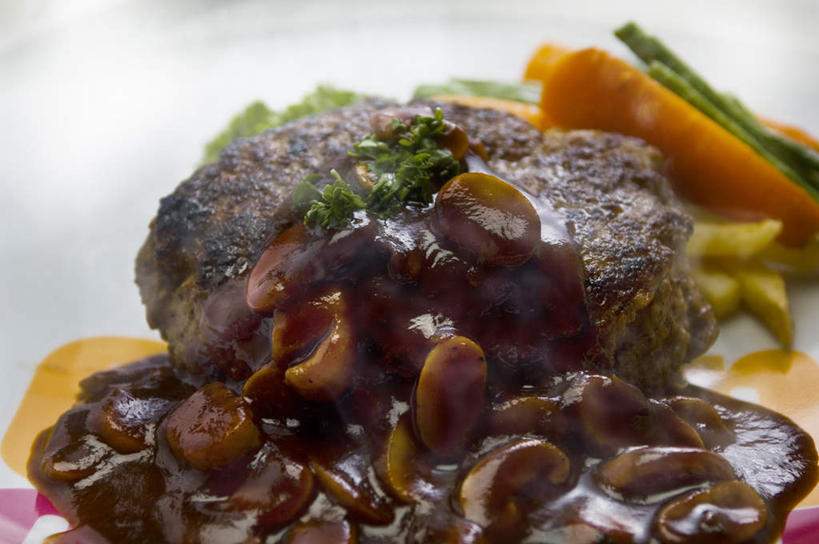 无人,横图,俯视,室内,特写,胡萝卜,静物,许多,蘑菇,肉,油炸,食品,很多,饮食,盘子,食用菌,摄影,膳食,清新,主菜,健康食物,青豆,彩图,高角度拍摄,装饰菜