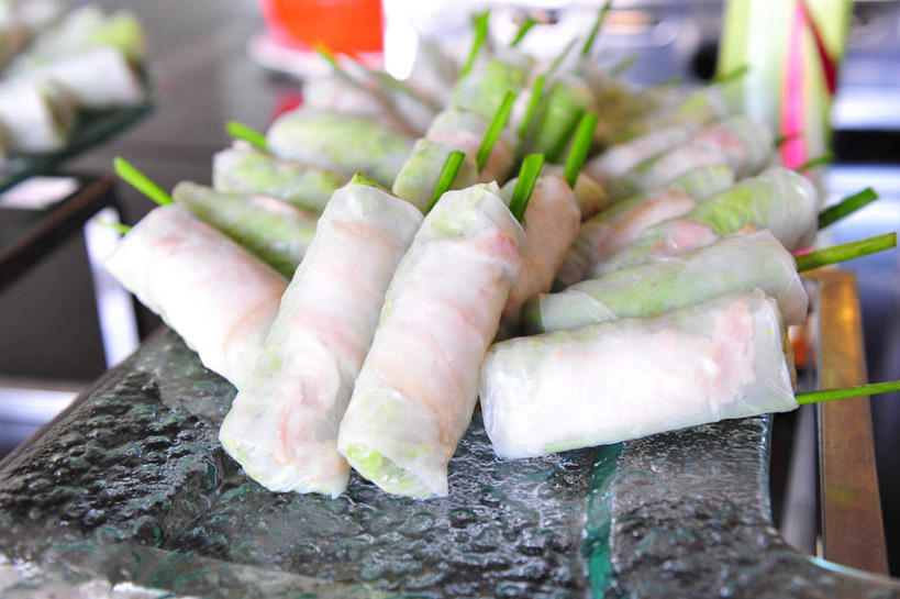 无人,横图,室内,白天,留白,丰富,春卷,饮食,排列,盘子,夏天,卷起,摄影,清新,健康食物,彩图