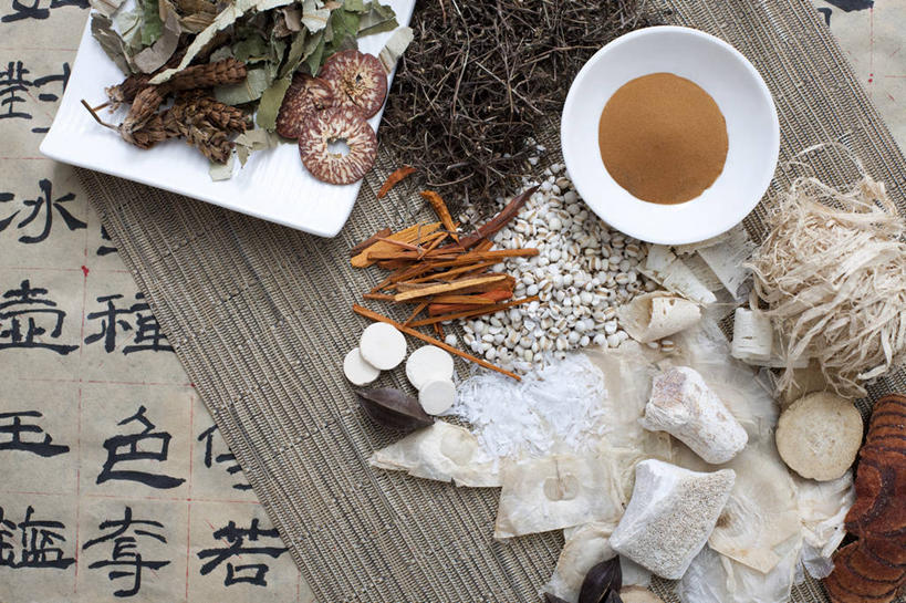 无人,横图,俯视,植物,静物,水果,北京,中国,亚洲,药,食品,草药,药草,饮食,中药,饮料,干花,汉字,摄影,有机食品,影棚,多样,草本,中国文化,摄影棚,药材,中草药,营养品,薏米,中医,东亚,健康食物,槟榔,中药材,本草,密花豆,槟榔子,大腹子,宾门,橄榄子,青仔,彩图,高角度拍摄,影棚拍摄,拍摄,白花油麻藤,鸡血藤,亮叶岩豆藤,山鸡血藤,香花岩豆藤,血藤,传统文化,鹿角霜,木蝴蝶,竹茹,降香