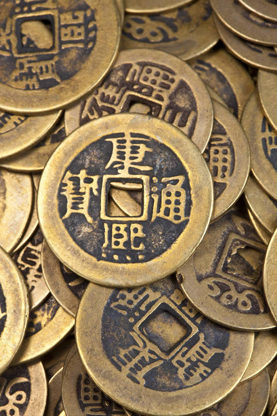 无人,竖图,特写,钱,人民币,金属制品,北京,中国,亚洲,许多,丰富,金属,钱币,洞,很多,历史,古代,汉字,财富,金融,摄影,经济,铜,中国文化,流通,贸易,东亚,秦朝,古代文明,货币,现金,硬币,彩图,影棚拍摄,传统文化,过去