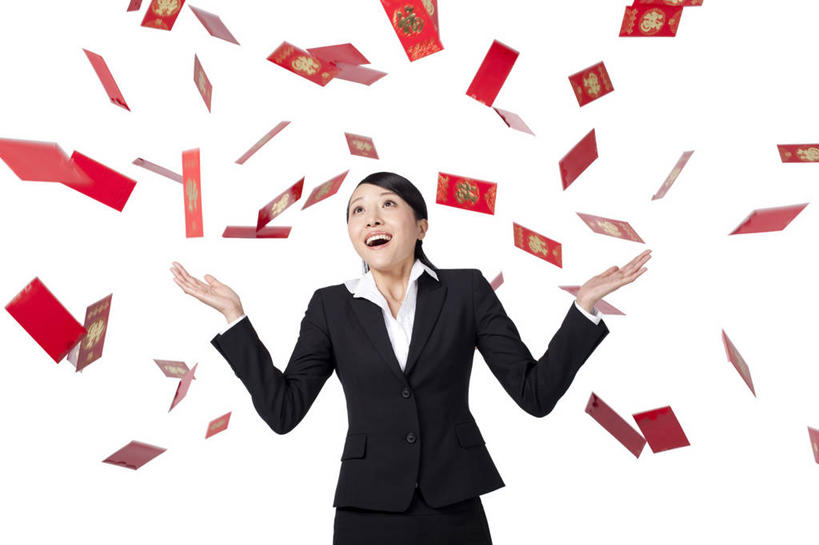 东方人,成年人,一个人,商务人士,商务女性,站,举,笑,微笑,露齿笑,横图,白色背景,正面,裙子,商务,游戏,快乐,满意,欣喜若狂,兴奋,赌博,贪欲,幸福,运气,成功,信心,竞争,礼物,中国,春节,亚洲,仅一个年轻女性,仅一个女性,仅一个人,套装,丰富,庆祝,信封,祝福,玩,娱乐,刺激,红色,手势,托,张嘴,休闲,汉字,财富,摄影,红包,影棚,活动,惊奇,享乐,发泄,消遣,智力,中国文化,摄影棚,肖像,彩票,商务装,博彩,张大嘴巴,工薪阶层,东亚,奖券,投机,侥幸,欲望,宣泄,繁荣,元旦,茄克,年轻女性,女人,女性,亚洲人,中国人,年轻人,白领,上班族,张开嘴,举起,举手,举着,玩耍,嬉戏,向上举,向上伸,向上托,半身,彩图,影棚拍摄,拍摄,博彩业,乐透,乐透彩,胜负,输赢,办公室职员,打手势,传统文化,法定假日,传统节日