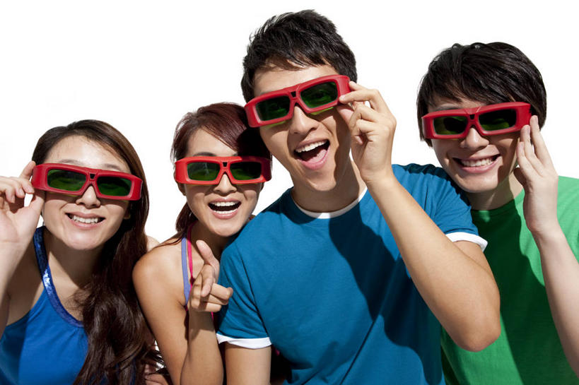 东方人,四个人,笑,横图,白色背景,正面,快乐,友谊,电影院,中国,亚洲,享乐,愉悦,东亚,3D眼镜,年轻男性,年轻女性,亚洲人,中国人,年轻人,休闲活动,半身,彩图,影棚拍摄