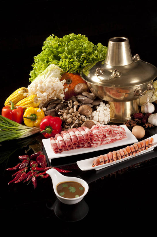 无人,竖图,辣椒,蔬菜,静物,中国,亚洲,黑色背景,丰富,虾,食品,传统,火锅,饮食,摄影,膳食,中国文化,东亚,主菜,健康食物,海产,彩图,传统文化,成分