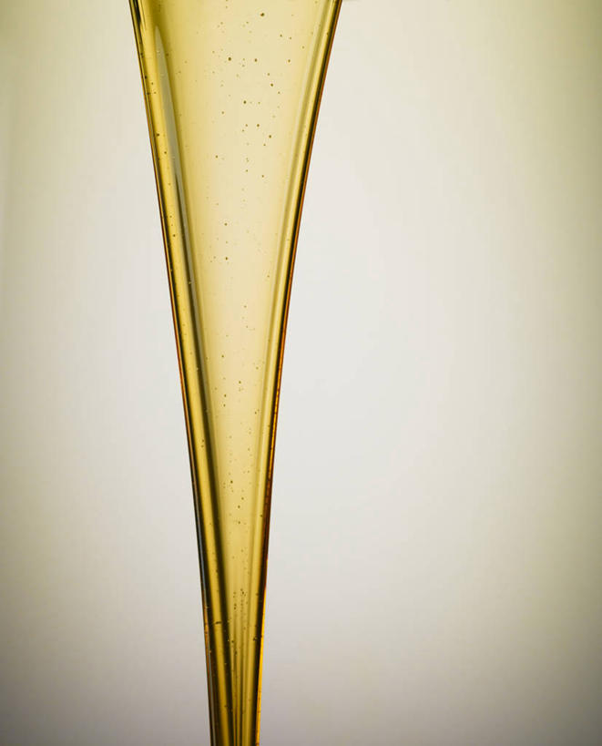 无人,竖图,室内,特写,白天,正面,阴影,反射,粘稠,影子,油,黄色,摄影,影棚,能源,燃料,能量,黏稠,浓厚,彩图,影棚拍摄,拍摄