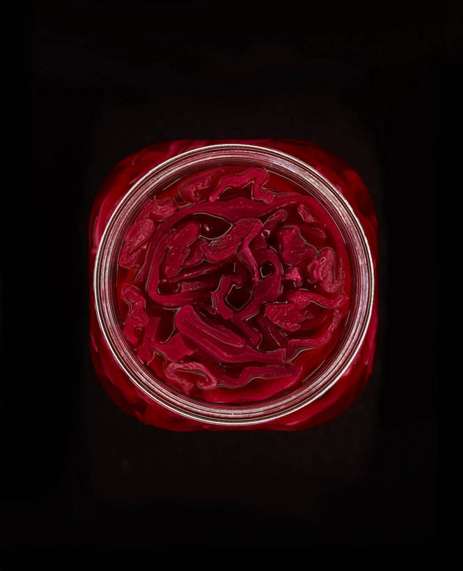 泡菜,无人,竖图,俯视,室内,特写,白天,餐桌,桌子,蔬菜,玻璃,一堆,许多,堆叠,堆积,黑色背景,新鲜,食品,酸菜,玻璃制品,食物,一个,红色,玻璃瓶,瓶子,摄影,有机食品,绿色食品,影棚,单个,餐台,堆,广口瓶,彩图,高角度拍摄,影棚拍摄,拍摄