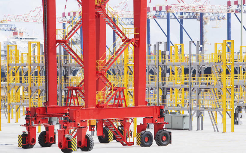 无人,栏杆,码头,横图,室外,白天,正面,度假,技术,美景,楼梯,城市风光,城市,港口,建筑,非洲,南非,阴影,光线,扶手,影子,支架,阶梯,景观,云,云朵,首都,云彩,娱乐,设备,护栏,架子,脚手架,台阶,施工,蓝色,白云,蓝天,天空,阳光,天,享受,休闲,机械,起重机,景色,放松,晴朗,支撑,固定,工程,开普敦,省会,阿非利加洲,立法首都,南非共和国,西开普省,滑车,起重滑车,晴空,彩图,摆渡口,埠头,渡口,渡头,港湾,海港,货运码头,口岸,商港,稳固