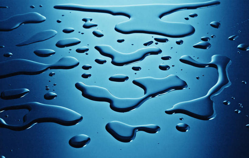 无人,横图,俯视,室内,特写,白天,水,飞溅,蓝色背景,溅,液体,水滴,饮用水,水珠,蓝色,矿泉水,摄影,影棚,喷洒,蒸馏水,彩图,高角度拍摄,影棚拍摄,拍摄