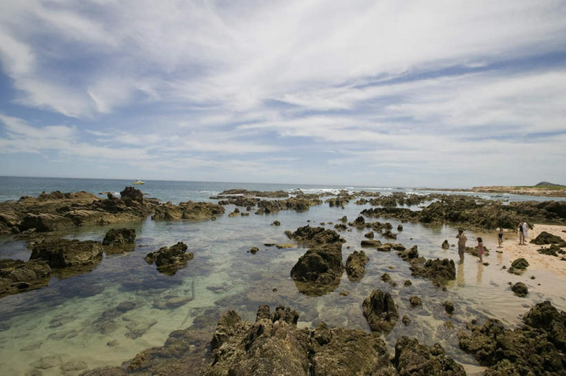 无人,横图,俯视,室外,白天,旅游,度假,海浪,海洋,礁石,石头,美景,沙滩,墨西哥,朦胧,模糊,沙子,石子,海岸,景观,浪花,水平线,云,云朵,海平线,沙地,云彩,娱乐,蓝色,白云,蓝天,天空,自然,海水,天,享受,休闲,景色,放松,晴朗,北美,北美洲,自然风光,美洲,海景,北亚美利加洲,亚美利加洲,墨西哥合众国,仙人掌王国,圣卢卡斯角,大海,风浪,海,海水的波动,海滩,礁,近岸浪,石块,岩石,涌浪,晴空,彩图,高角度拍摄