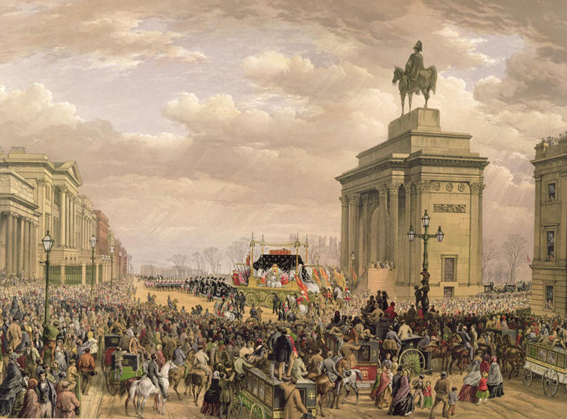 西方人,无人,高楼大厦,站,横图,室内,白天,绘画,楼梯,大厦,道路,建筑,路,路灯,摩天大楼,公路,照明,油画,雕塑,欧洲,欧洲人,一排,服装,艺术,整齐,装饰,雕刻,雕像,阶梯,云,云朵,灯光,马车,交通,许多人,古典,云彩,注视,文化,台阶,车,灯,排列,背面,衣服,蓝色,白云,蓝天,天空,工艺品,楼宇,交通工具,天,观察,看,品味,站着,一群人,服饰,晴朗,观看,纪念,照亮,美术,察看,高雅,衣着,照明设备,穿着,队列,关注,载具,主题,陈列,哀悼,功能,美学,衣饰,葬礼,男人,男性,年轻男性,年轻女性,女人,女性,白种人,晴空,马路,站立,彩图,全身,大楼,高层建筑,高楼,摩天楼