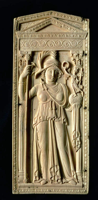 西方人,一个人,无人,站,竖图,室内,特写,白天,正面,民族服装,静物,雕塑,欧洲,欧洲人,仅一个女性,仅一个人,握,黑色背景,服装,艺术,装饰,雕刻,雕像,拿,拿着,一个,衣服,工艺品,站着,仅一个中年女性,握着,摄影,服饰,影棚,单个,纪念,美术,衣着,穿着,主题,和平,陈列,功能,美学,地位,权力,衣饰,符节,节钺,节杖,女人,女性,中年女性,白种人,站立,彩图,全身,影棚拍摄,传统服装,民俗服,拍摄