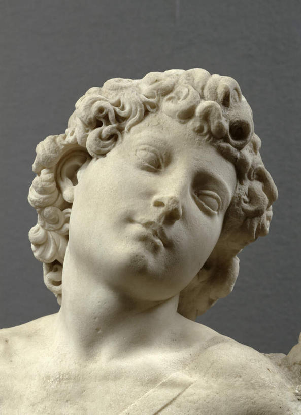 西方人,婴儿,儿童,脸,头,脸颊,头发,一个人,无人,闭眼,竖图,室内,特写,白天,正面,爱情,纯洁,静物,欧洲,欧洲人,仅一个人,阴影,灰色背景,神话,反射,影子,扭头,文化,裸露,小孩,转头,可爱,摄影,活泼,影棚,宝宝,裸,传说,丘比特,希腊神话,纯真,烂漫,无邪,小爱神,爱罗斯,伶俐,天真,白种人,孩子,头部,卷发,脸部,脸蛋,面部,闭眼睛,闭着眼,闭着眼睛,彩图,影棚拍摄,拍摄,短发