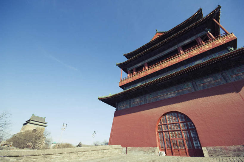 无人,故宫,宫殿,横图,室外,白天,正面,旅游,度假,名胜古迹,植物,标志建筑,道路,地标,建筑,路,公路,北京,中国,亚洲,阴影,遗迹,光线,影子,交通,首都,古迹,文物,娱乐,建设,古建筑,树,树木,蓝色,绿色,蓝天,天空,阳光,紫禁城,天,享受,休闲,旅游胜地,放松,生长,成长,权利,古文明,东亚,中华人民共和国,北京市,京,北平,华北地区,北京故宫博物院,马路,彩图