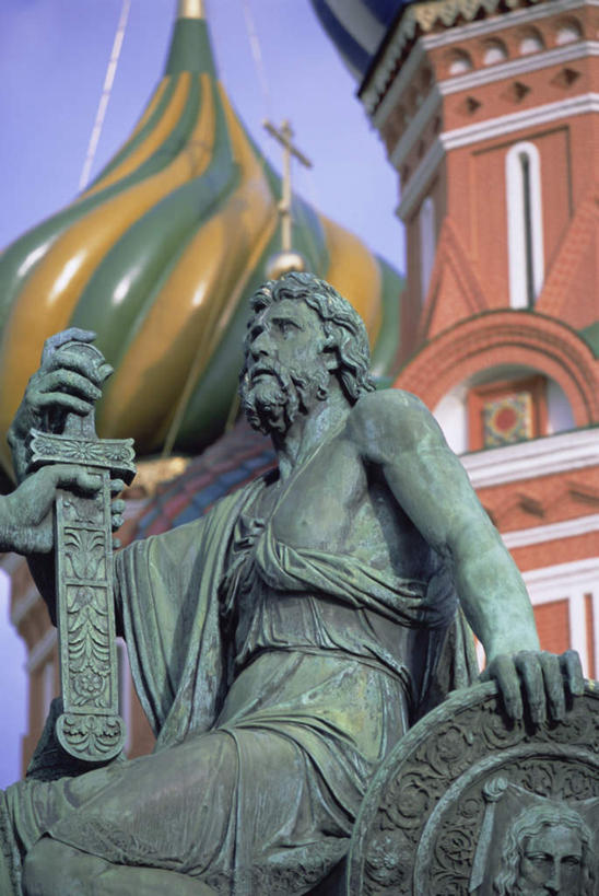 无人,教堂,竖图,室外,特写,白天,仰视,旅游,度假,标志建筑,地标,建筑,金属制品,雕塑,欧洲,俄罗斯,亚洲,节日,艺术,装饰,金属,雕刻,雕像,首都,文化,娱乐,建设,工艺品,祈祷,享受,休闲,健康,旅游胜地,放松,许愿,宗教,信仰,纪念,祈求,美术,主题,陈列,信念,莫斯科,青铜,功能,美学,俄联邦,俄罗斯联邦,莫斯科州,五海之港,圣巴索大教堂,波克罗夫斯基教堂,圣巴索教堂,圣巴西利亚大教堂,平安,彩图,低角度拍摄,大教堂,礼拜堂