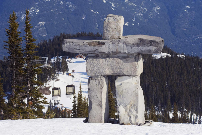 无人,横图,室外,白天,正面,旅游,度假,石头,山,雪,雪山,植物,大雪,加拿大,石子,冰,积雪,山峰,雪景,冬季,冬天,山峦,娱乐,缆车,树,树木,绿色,自然,交通工具,享受,休闲,放松,寒冷,生长,成长,冰冷,北美,北美洲,美洲,索道,北亚美利加洲,亚美利加洲,严寒,冰凉,酷寒,凛冽,凛凛,极冷,卑诗省,不列颠哥伦比亚,不列颠哥伦比亚省,惠斯勒,缆索铁路,石块,岩石,彩图