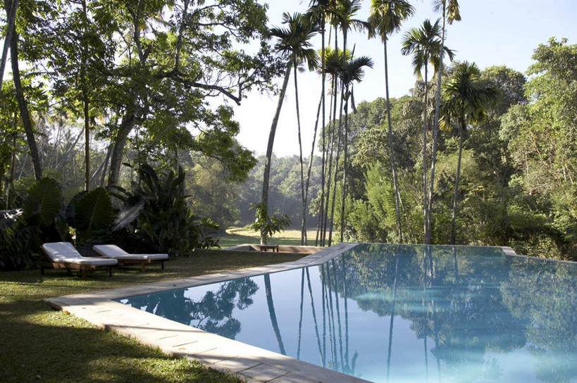 无人,游泳池,横图,室外,白天,正面,旅游,度假,草地,草坪,美景,水,植物,椅子,斯里兰卡,亚洲,阴影,波纹,光线,影子,躺椅,景观,水池,水面,云,云朵,涟漪,云彩,娱乐,泳池,草,树,树木,两个,蓝色,绿色,白云,倒影,蓝天,水纹,天空,阳光,自然,波浪,天,享受,休闲,景色,放松,生长,晴朗,成长,沙滩椅,倒映,自然风光,南亚,水晕,斯里兰卡民主社会主义共和国,反照,康提,康提古城,马哈努沃勒,晴空,彩图