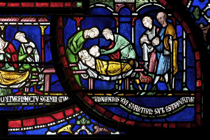 西方人,无人,站,躺,横图,室内,特写,白天,正面,民族服装,旅游,度假,名胜古迹,床,标志建筑,地标,建筑,英国,欧洲,欧洲人,握,阴影,花纹,节日,遗迹,装饰,光线,纹路,纹理,影子,床单,许多人,拿,拿着,注视,古迹,文化,文物,娱乐,被子,建设,古建筑,观察,看,祈祷,站着,一群人,享受,休闲,健康,旅游胜地,放松,握着,许愿,宗教,单人床,信仰,观看,纪念,华丽,修饰,祈求,点缀,察看,被单,西欧,关注,大不列颠,古文明,哥特式建筑,大不列颠及北爱尔兰联合王国,肌理,肯特郡,衬托,美观,雅致,雅观,大不列颠联合王国,日不落英帝国,坎特伯雷,坎特伯雷大教堂,坎特伯雷市,坎特伯雷座堂,彩绘玻璃,彩色玻璃,教堂玻璃,艺术玻璃,卧着,平安,男人,男性,年轻男性,年轻女性,女人,女性,白种人,躺着,卧,站立,半身,彩图,传统服装,民俗服