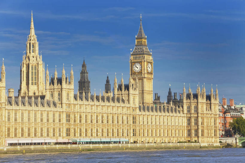 无人,横图,室外,白天,正面,度假,河流,美景,水,植物,城市风光,城市,英国,欧洲,伦敦,阴影,时间,光线,时钟,影子,河水,景观,水流,云,云朵,首都,计时,云彩,娱乐,威斯敏斯特宫,国会大厦,树,树木,蓝色,绿色,白云,倒影,蓝天,天空,阳光,自然,钟表,天,享受,休闲,表,景色,放松,生长,晴朗,成长,倒映,西欧,大不列颠,威斯敏斯特市,国会大楼,大不列颠及北爱尔兰联合王国,英国议会大厦,议会大厦,议会大楼,首都大厦,州议会大厦,州政府,州会议厅,塔钟,大不列颠联合王国,日不落英帝国,雾都,反照,钟,晴空,彩图